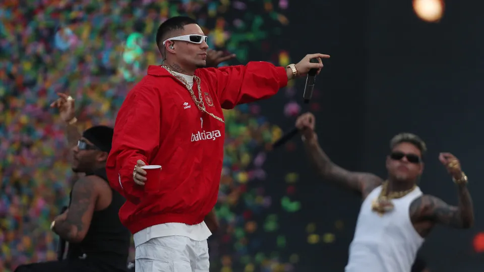 Filipe Ret sai em defesa de Oruam no The Town e pede liberdade